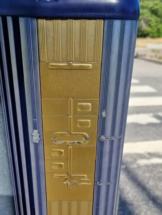Lampu merah di Swedia ini punya braille agar tunanetra bisa merasakan tata letak (Source: IST)