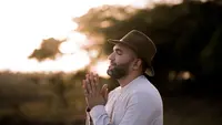 Ilustrasi bersyukur, Islami. (Photo by Junior REIS on Unsplash)