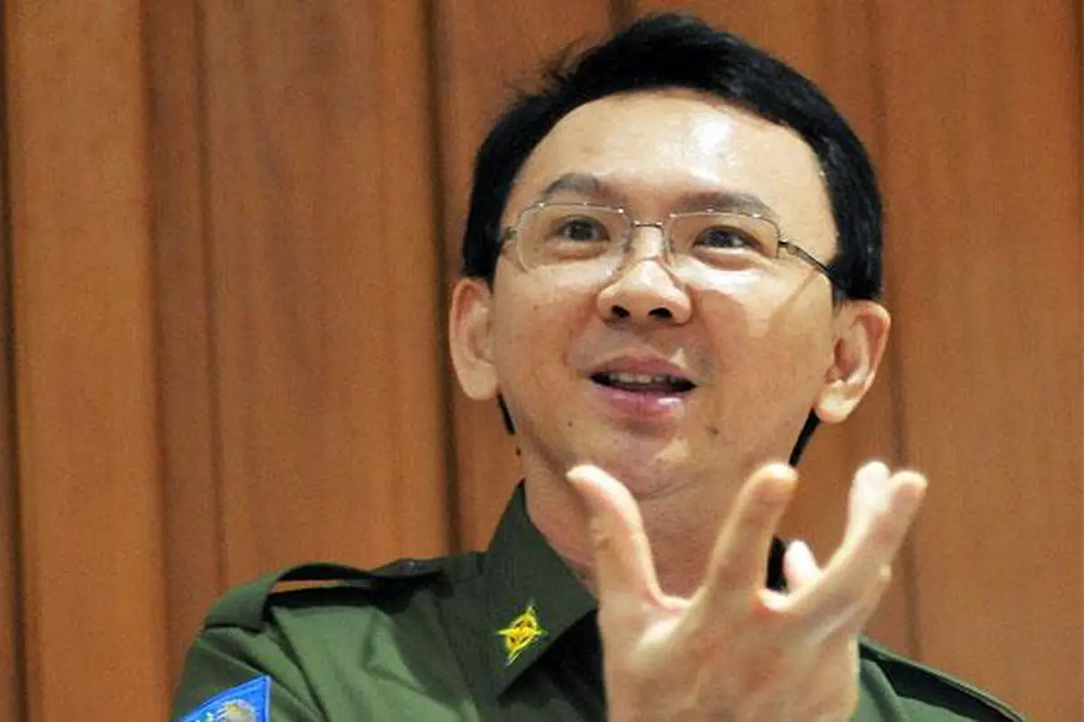 Lewat SMS, Ahok Sentuh Hati Wanita Ini