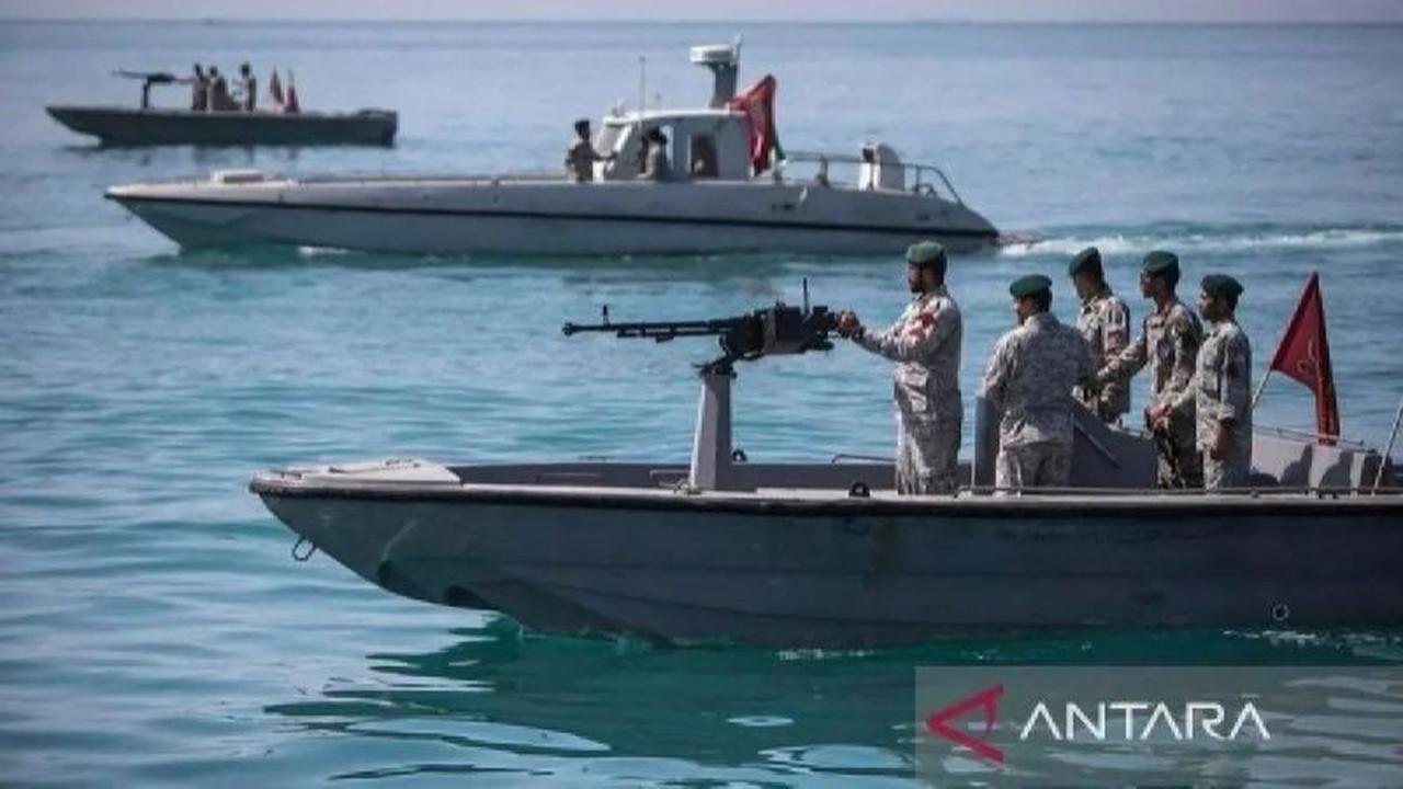Iran Sepakat Hapus Biaya Tol di Selat Hormuz sebagai Bagian Kesepakatan dengan AS