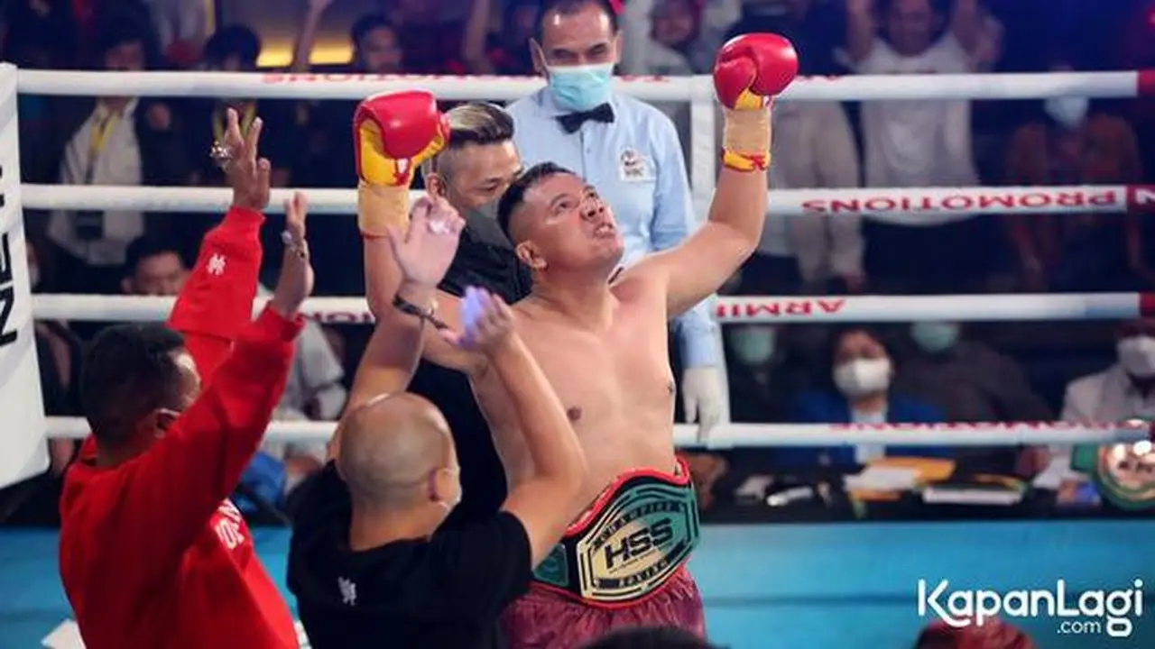 6 Potret Seleb Indonesia yang Bertarung di Atas Ring, Terbaru Vicky Prasetyo