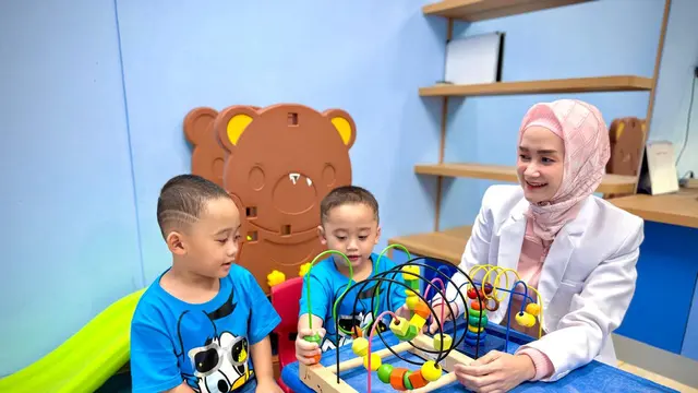 Orangtua Lebih Mudah Cemas Ketika Anak Sakit, Dokter Sebut Akibat Kebanyakan Cari Informasi di Internet