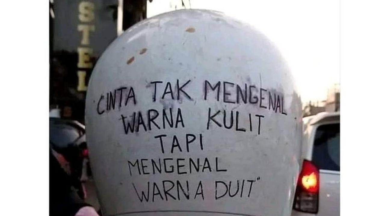 3. Penentu cinta adalah warna uang