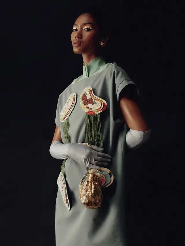 Nila Baharuddin Rilis Koleksi Spring/Summer 2022, Adopsi Gaya Ikon Mode Legendaris Elsa Peretti