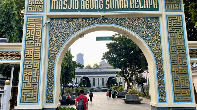 Sunda kelapa masjid