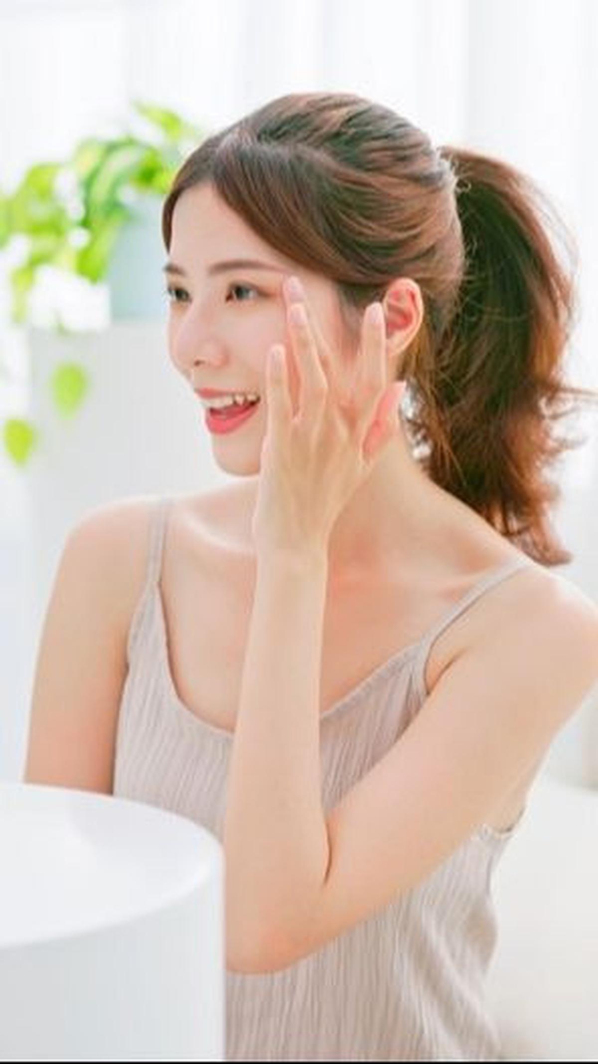 5. Some By Mi Truecica Mineral Calming Tone-up Suncream<br>