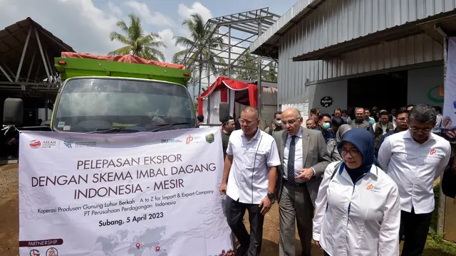 Staf Khusus Menteri Perdagangan Bidang Perjanjian Perdagangan Internasional Bara Krishna Hasibuan melepas ekspor perdana satu kontainer kopi milik Koperasi Gunung Luhur Berkah (GLB) Subang ke Mesir senilai USD 60 ribu, atau sekitar Rp 890 juta.