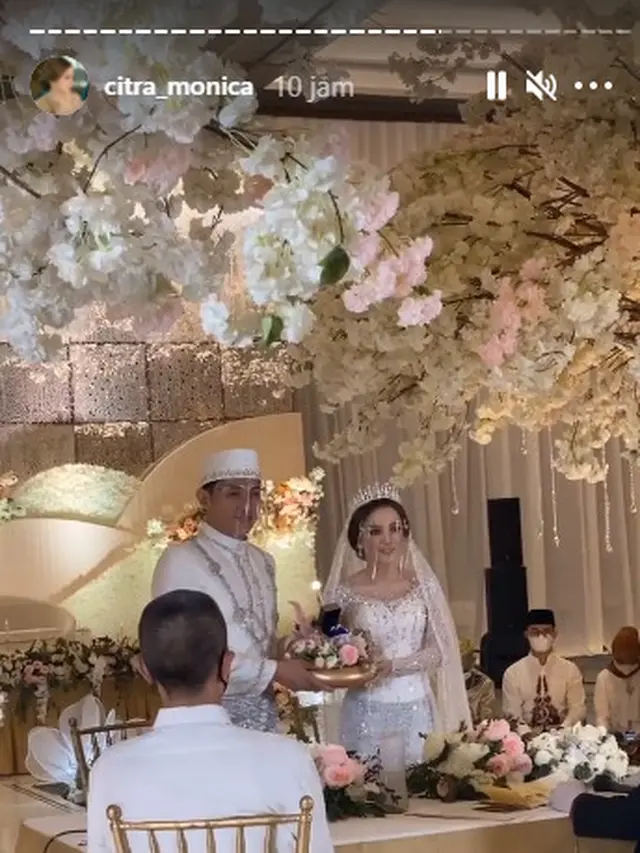 Pernikahan Ifan Seventeen dan Citra Monica