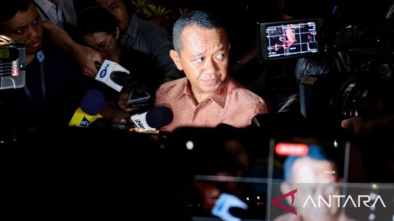 Prabowo Tegaskan Penegakan Aturan di Bandara Morowali, Bahlil: Jangan Pandang Bulu