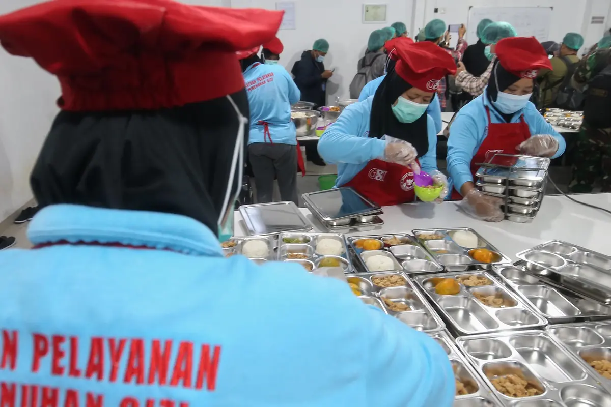 Melihat Kesibukan Dapur Penyedia dan Penyuplai Makan Bergizi Gratis