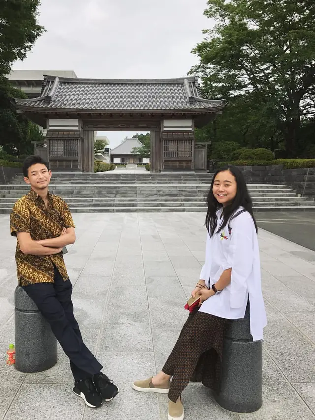 6 Gaya Anggun Dhika Himawan Dibalut Kebaya-Wasra, Calon Istri Brandon Salim yang Dikenal sebagai CEO & Co-Founder Perusahaan