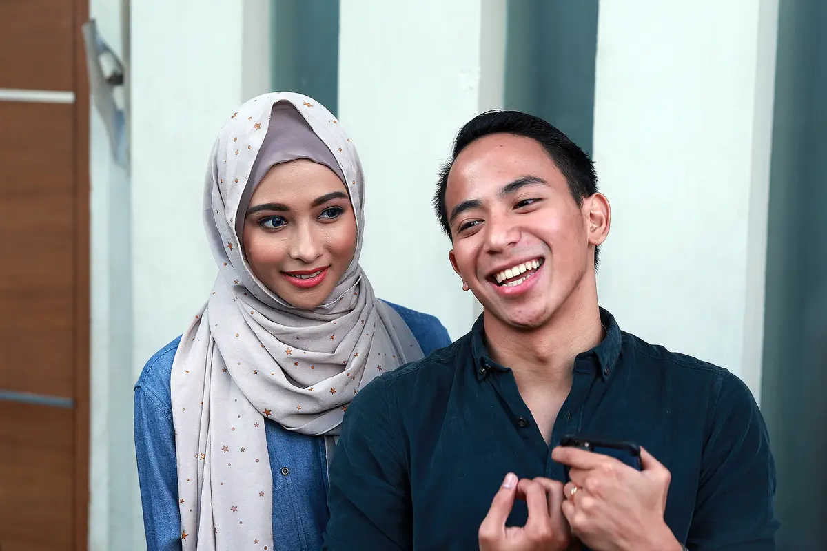 Poppy Bunga dan Muhammad Fattah Riphat