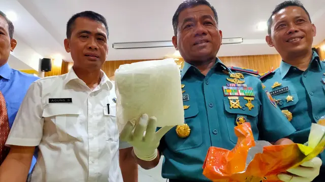 Dua Pengedar Narkoba Bawa 79 Kg Sabu Lewati Perairan Sumsel
