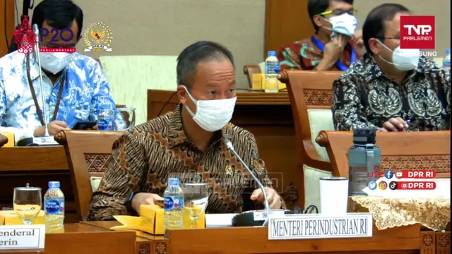 Menteri Perindustrian Agus Gumiwang Kartasasmita dalam Rapat Dengar Pendapat dengan Komisi VII DPR RI, Senin (22/8/2022).