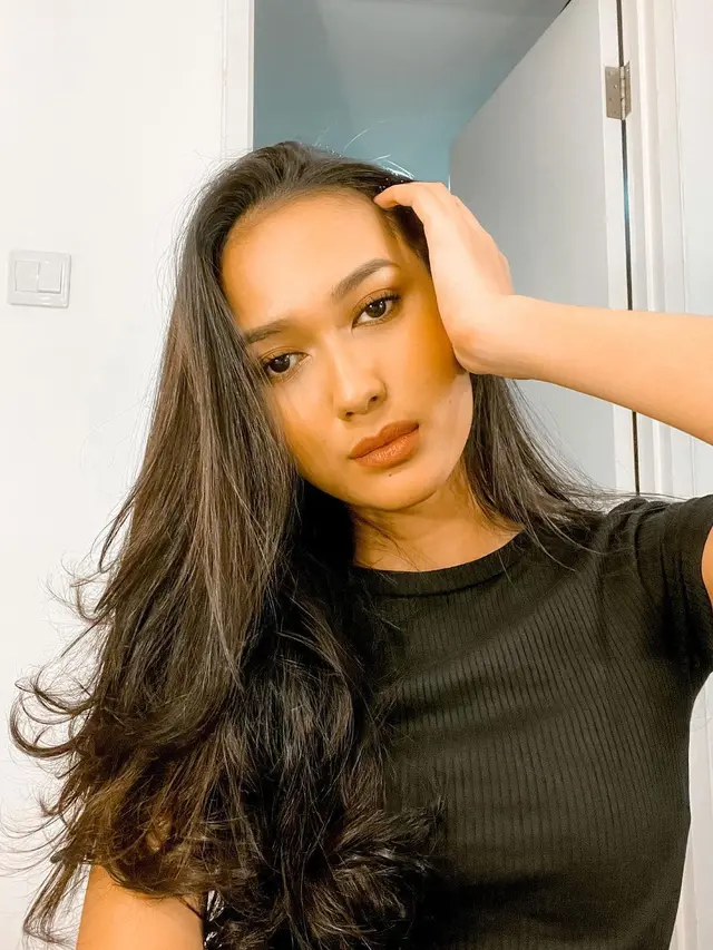 Amanda Salmakhira (https://www.instagram.com/p/COFuSyTLseI/)