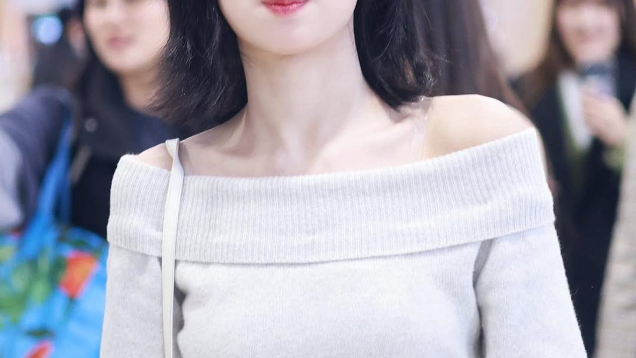 5 Potret Cantik Ahyeon BABYMONSTER dengan Rambut Pendek Terbaru, Bikin Klepek-Klepek