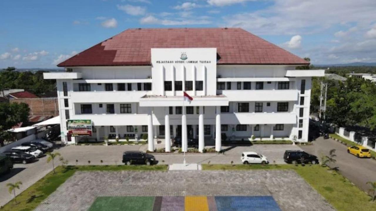 Kejari Lombok Tengah Ingatkan Warga Waspada Akun WhatsApp Palsu Catut Nama Pejabat