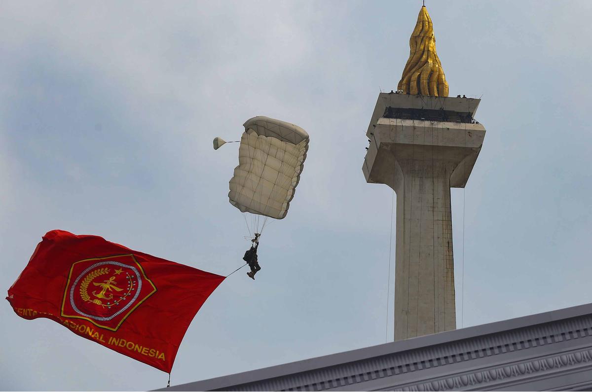 FOTO: 140 Ribu Prajurit TNI Siap Unjuk Kekuatan di HUT ke-80, Gladi Bersih Digelar di Monas