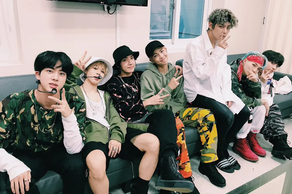 [Bintang] BTS dan Kesuksesan Fenomenal MV DNA