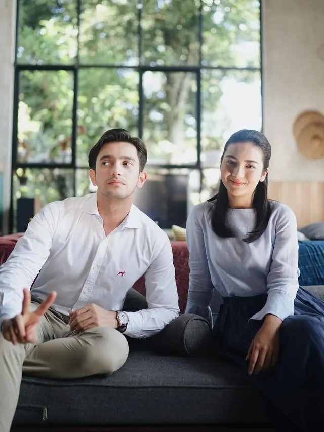Ersya Aurelia dan Omar Daniel. (Foto: Dok. Instagram @ersyaurel)