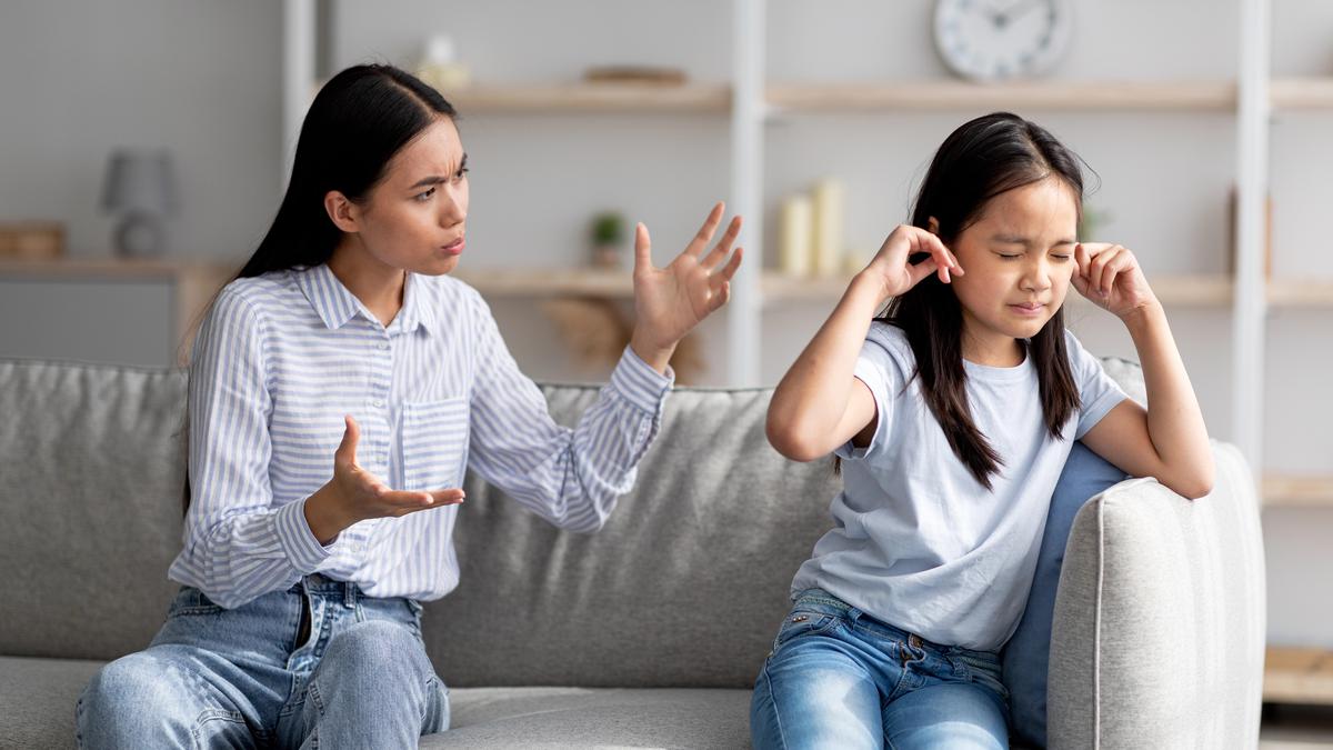 7 Dampak Tiger Parenting yang Jarang Disadari Orangtua