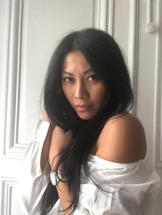 [Fimela] Anggun C Sasmi