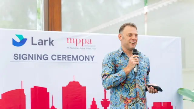 General Manager of APAC Lark Mark Dembitz
