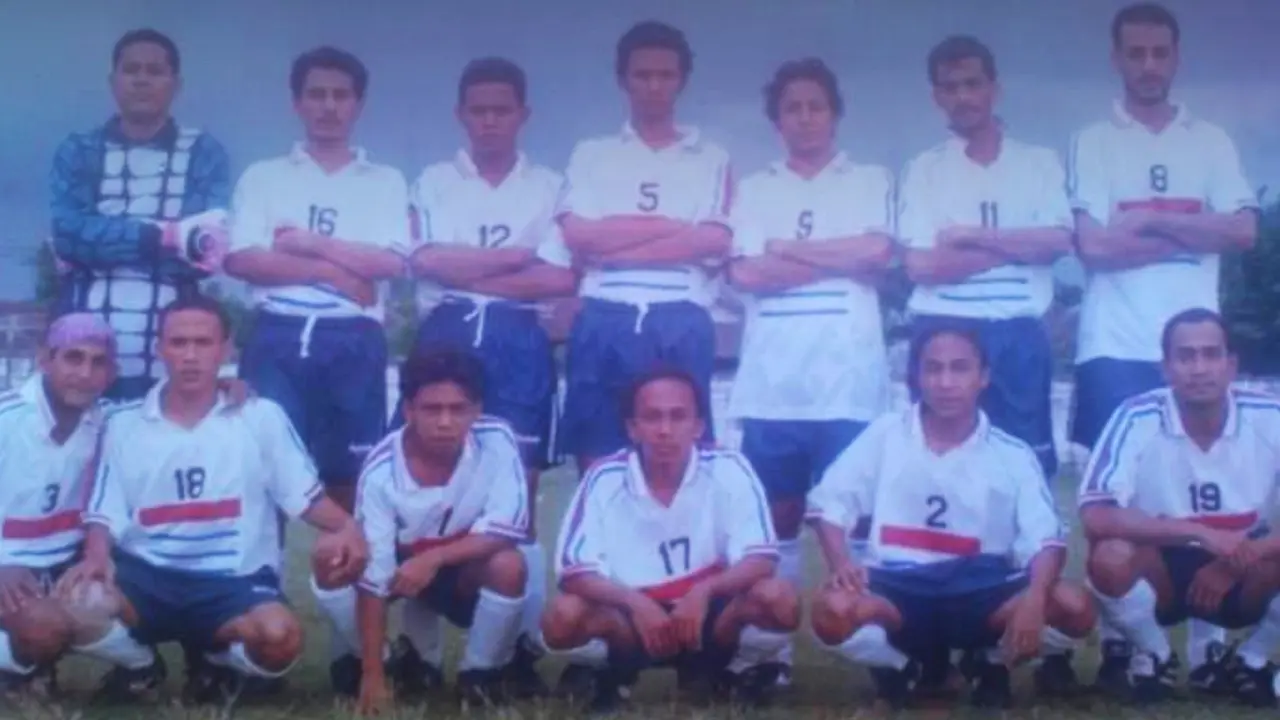 Foto viral Syekh Ali Jaber saat main bola.