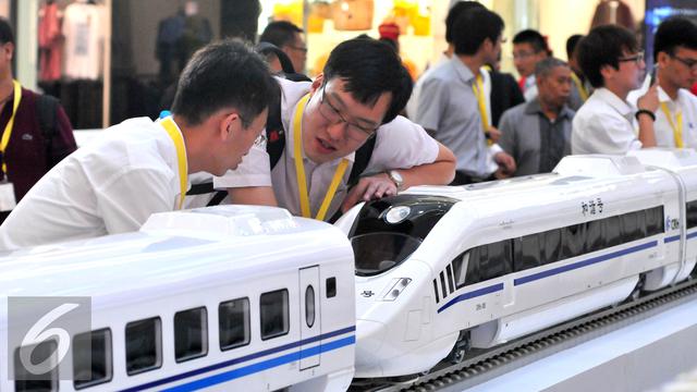 20150813-Kereta-Cepat-Cina-Jakarta-Rini-Soemarno