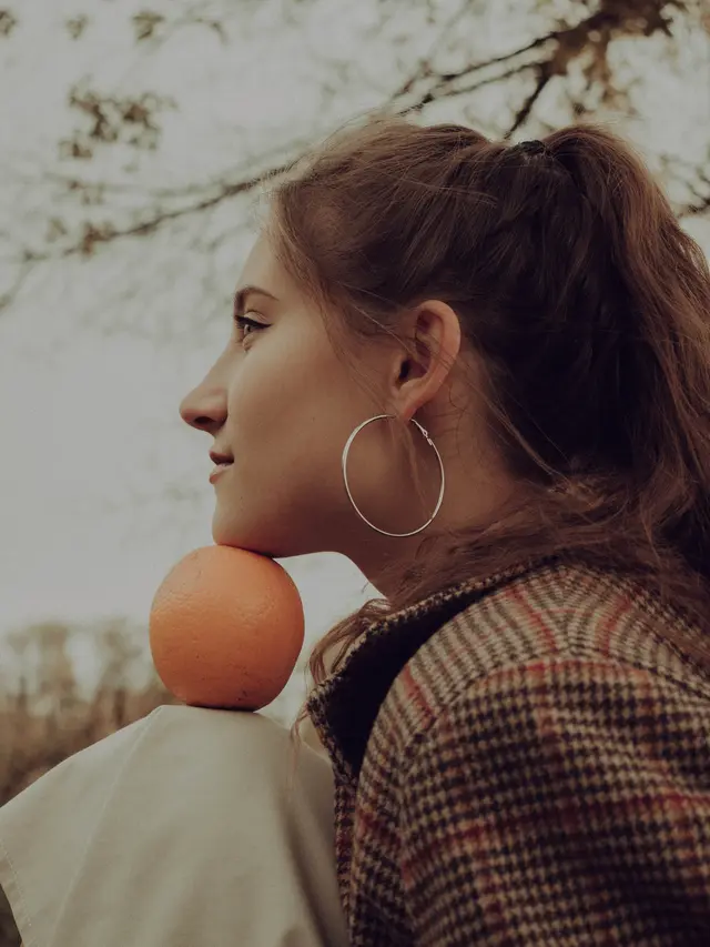 4 Cara Menghilangkan Double Chin secara Alami dengan Senam Wajah