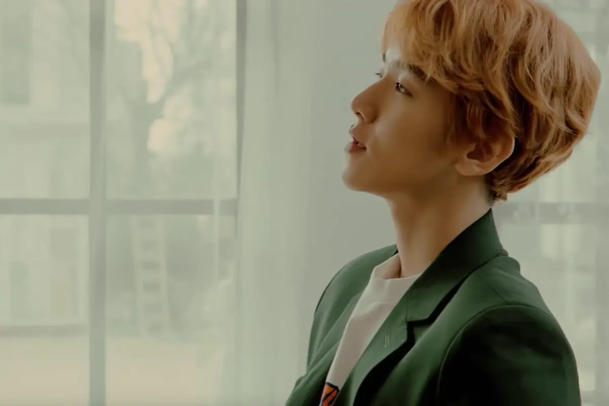 [Bintang] Momen Romantis Baekhyun EXO di MV Take You Home