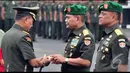 Upacara serah terima jabatan di Mabes TNI AD, Jakarta Pusat, jumat (25/7) berlangsung lancar (Liputan6.com/Faizal Fanani)