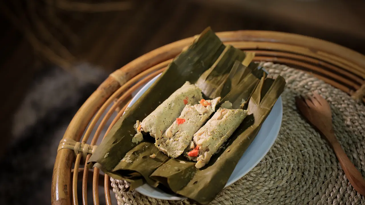 pepes tahu telur