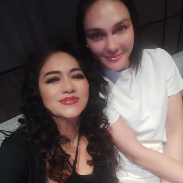 Potret Terbaru Sally Marcelina