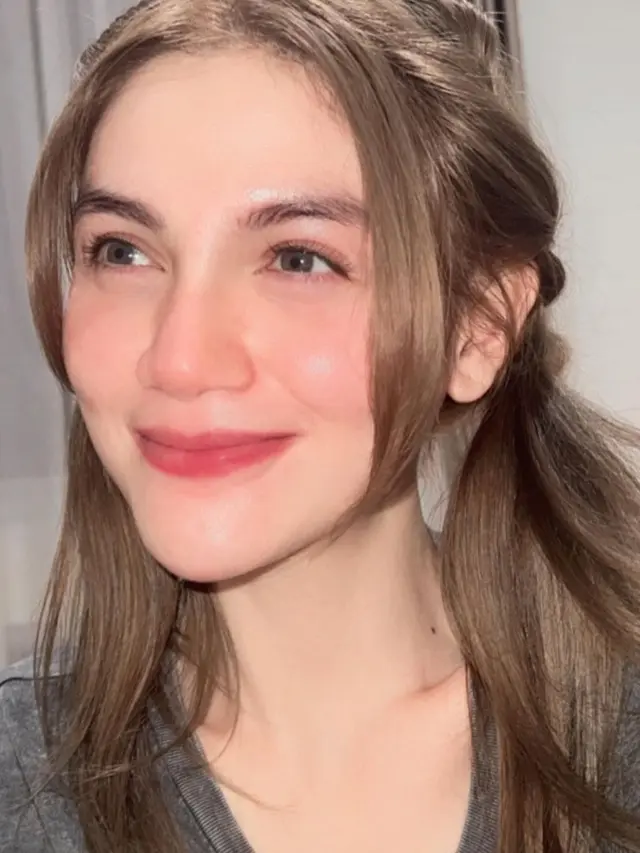 Hilda Vitria makin cantik dan langsing