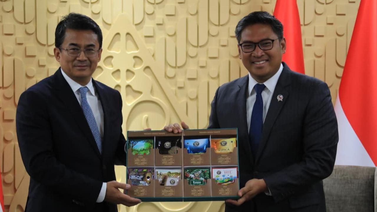 Indonesia Jadi Andalan Dunia, Wamentan Sudaryono: Tiongkok Minta Jaminan Suplai Komoditas Ini