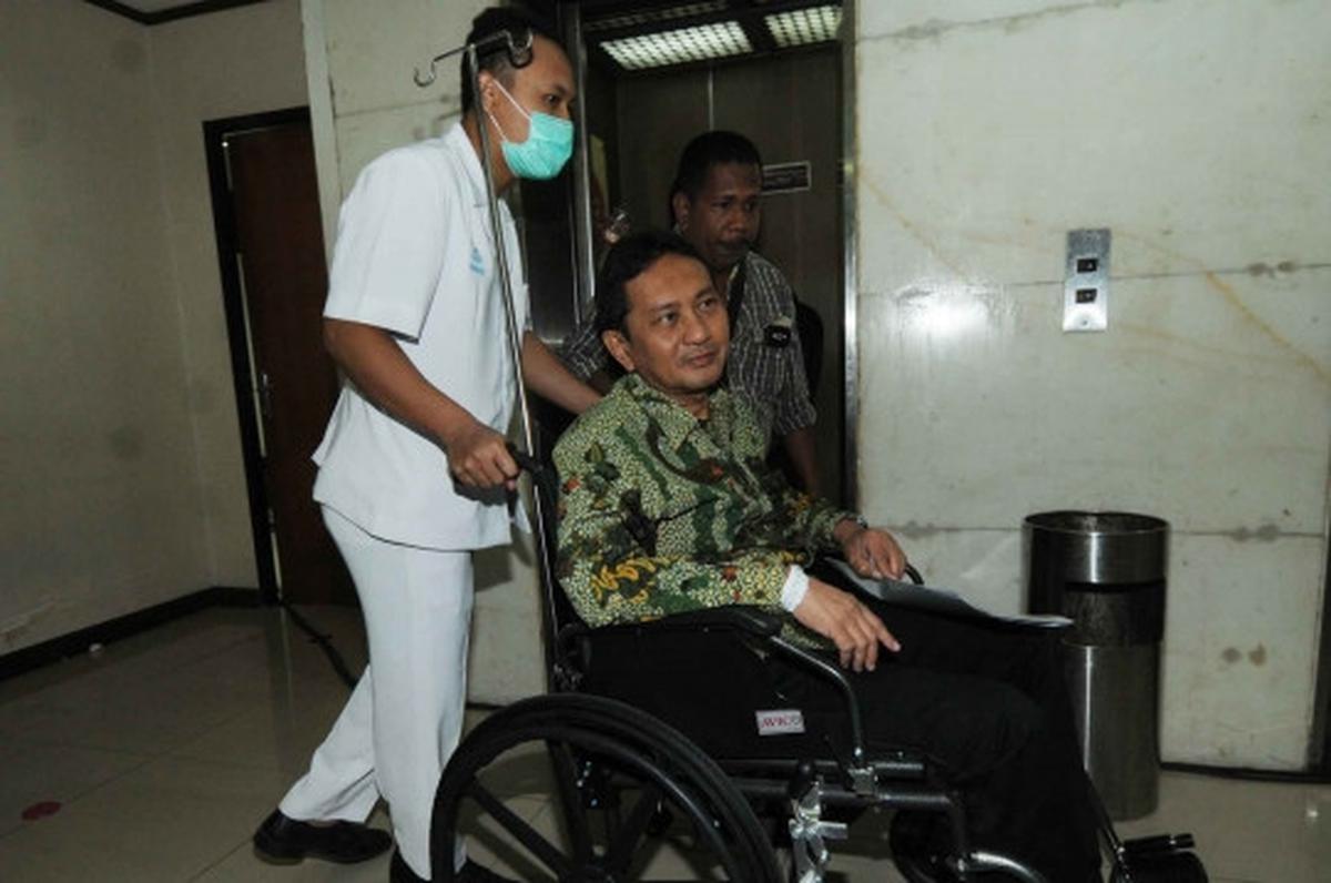 Terbukti terima suap, Udar Pristono divonis 5 tahun bui