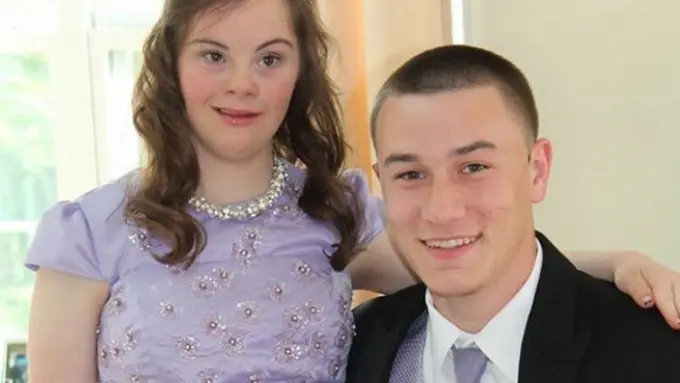 Kisah Haru Pria yang Menepati Janji Kepada Wanita Down Syndrome