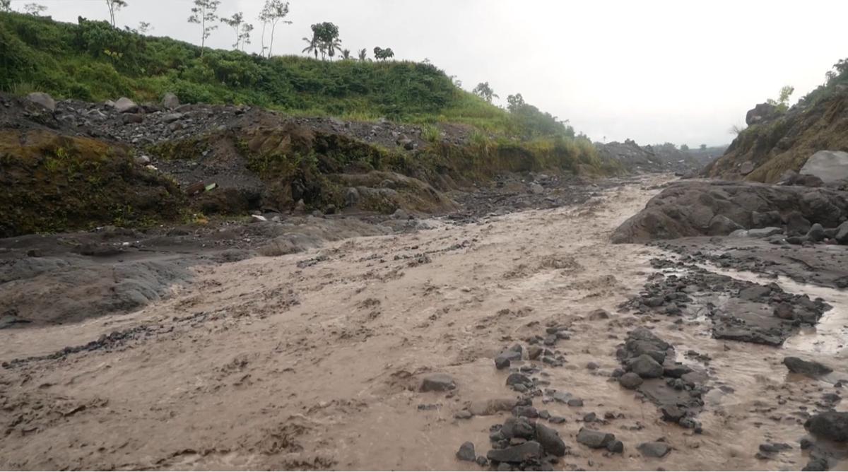 Banjir Lahar Dingin Semeru, Jalur Alternatif Antar Kabupaten Ditutup Sementara