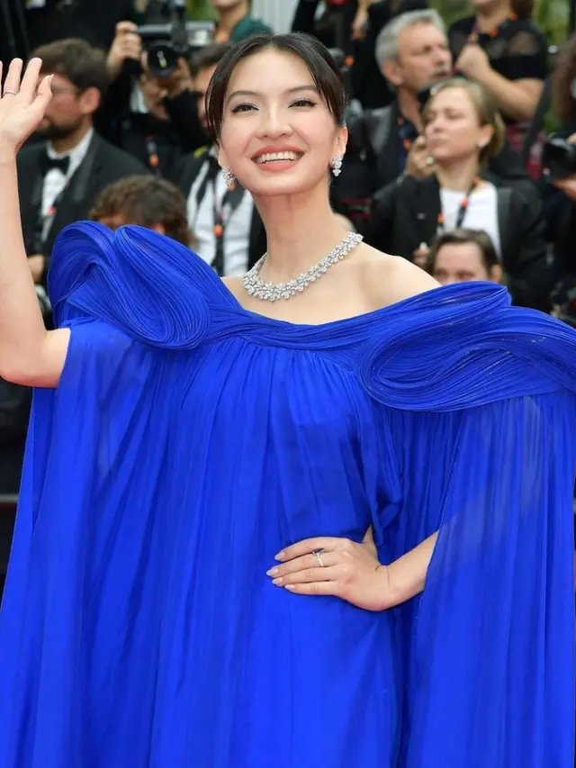 7 Potret Raline Shah di Festival Film Cannes 2023, Aura Kecantikannya Bersinar dengan Kebaya Biru