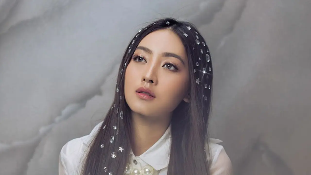 FOTO: Pesona Natasha Wilona dengan Berbagai Gaya Rambut, Memesona