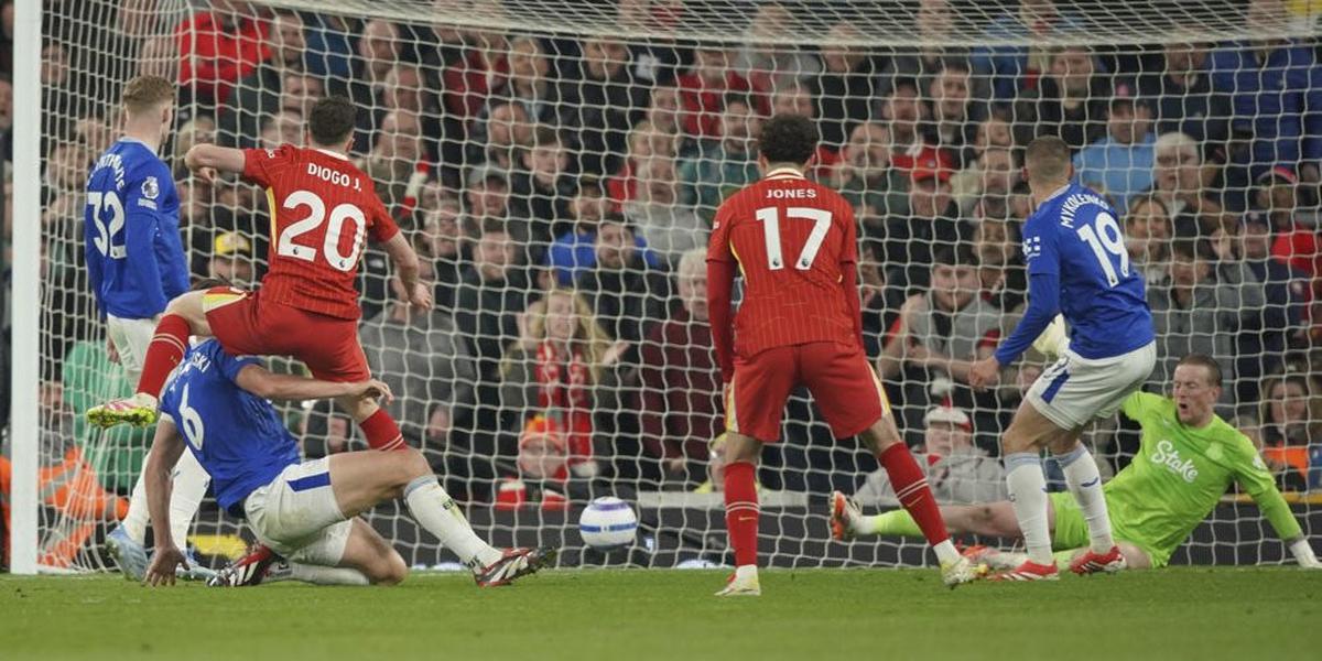 5 Pertandingan yang Menentukan Liverpool Juara Premier League 2024/2025: Menang di Etihad jadi Kunci?
