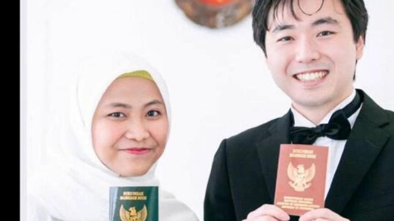 Wanita Ini Ceritakan Kisah Cintanya dengan Pria Jepang, Berakhir Bahagia