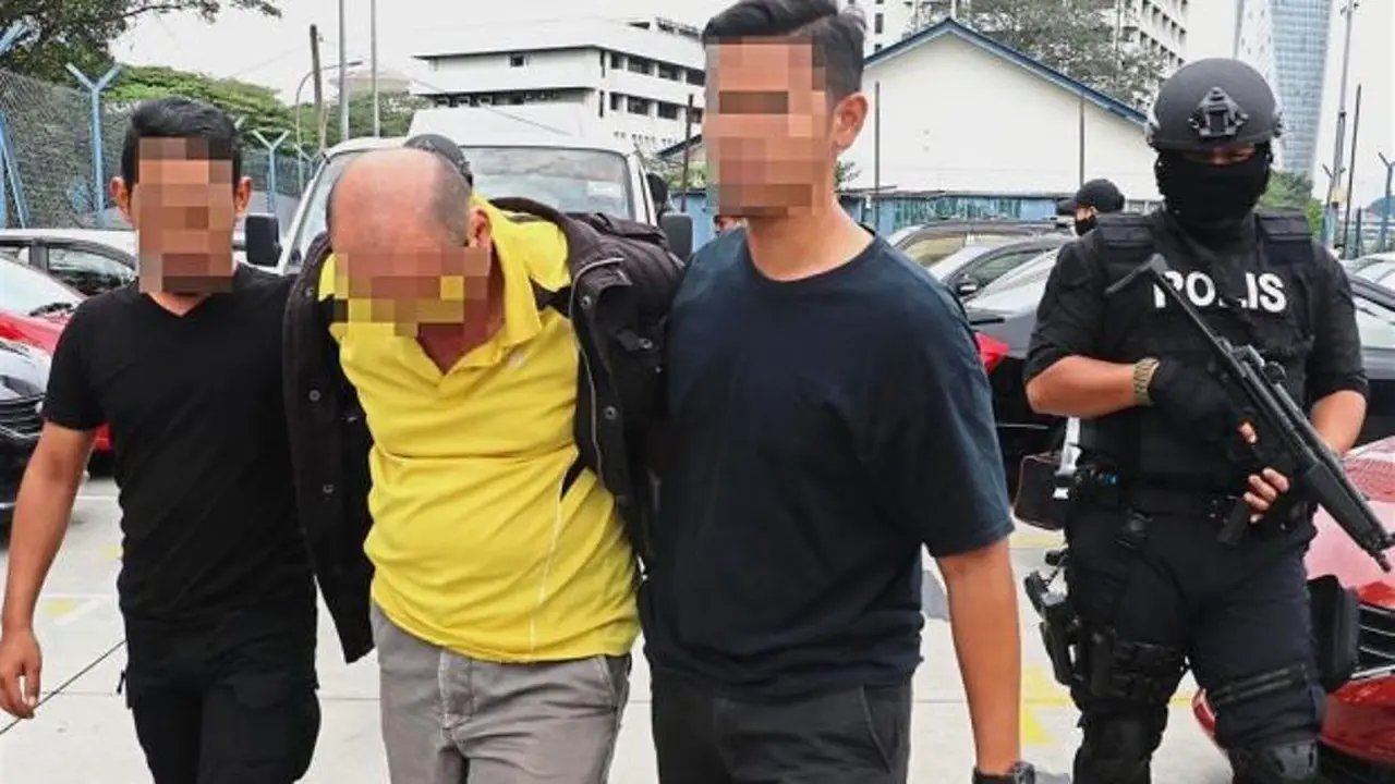 Operasi kontra-terorisme menangkap WNI dan sejumlah militan di Malaysia. (Asia One)