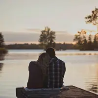 Berhubungan dengan lawan jenis/Copyright unsplash.com/Amanda Sixsmith