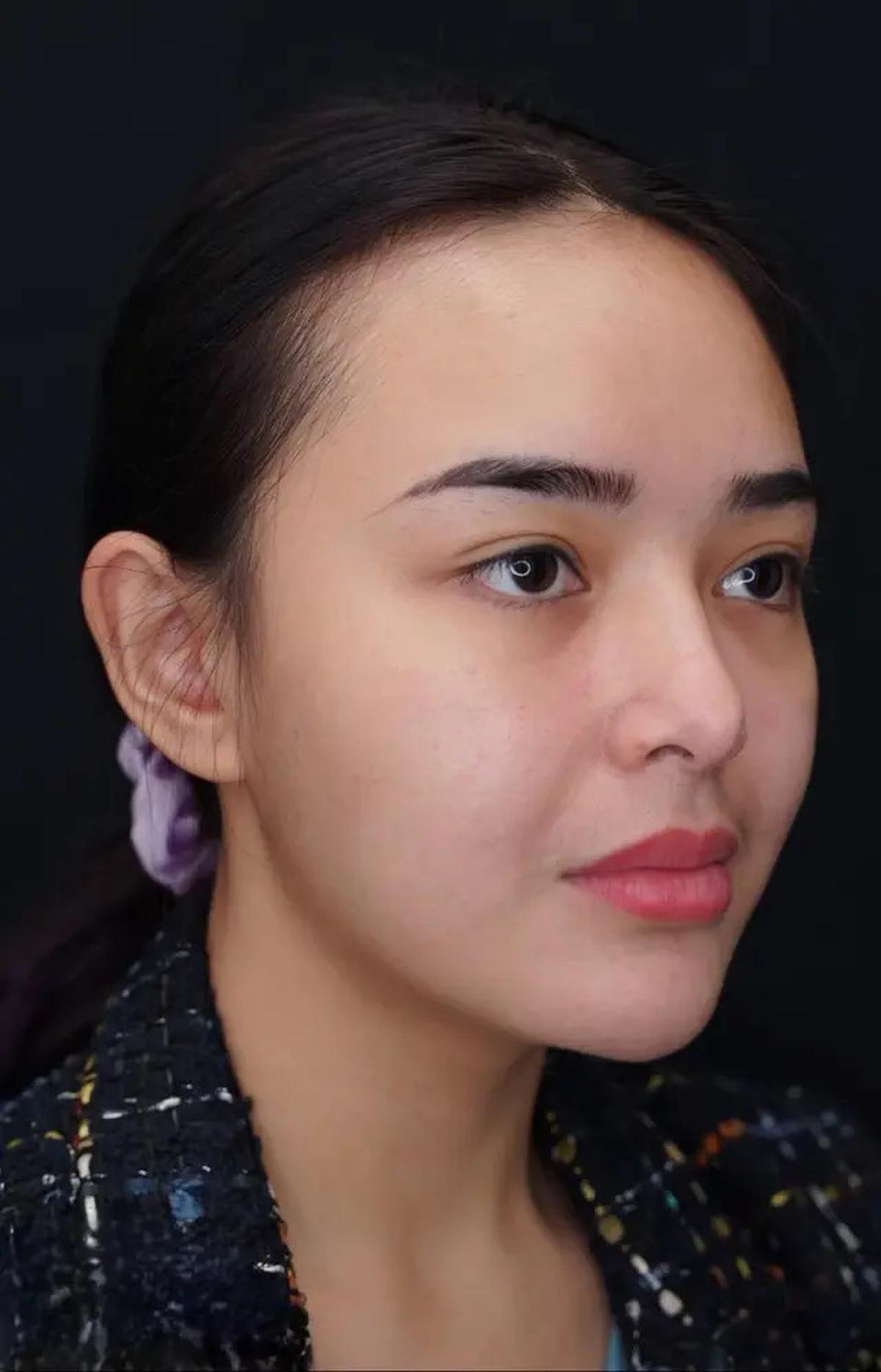 Namun, tidak semua penggemar Amanda Manopo sepakat dengan perubahan tersebut.