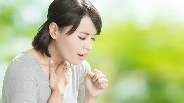 8 Tanda Kanker Paru yang Tidak Anda Duga (Asylsun/Shutterstock)