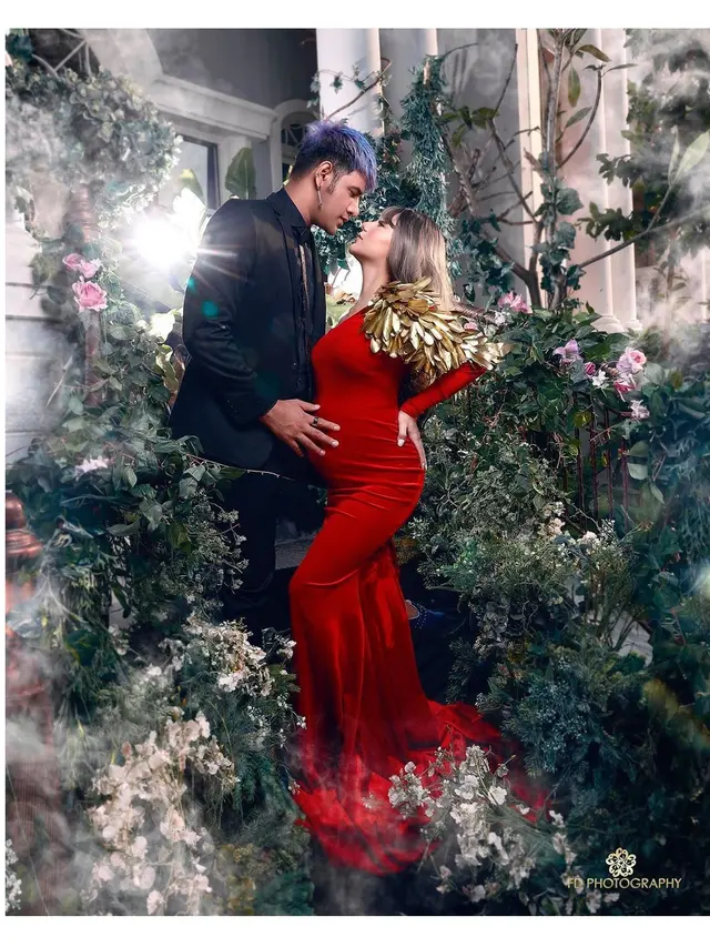 Gaya Pemotretan Maternity Shoot Irish Bella dan Ammar Zoni dengan Berbagai Tema