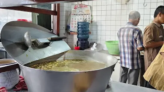 Soto Ambengan Pak Sadi