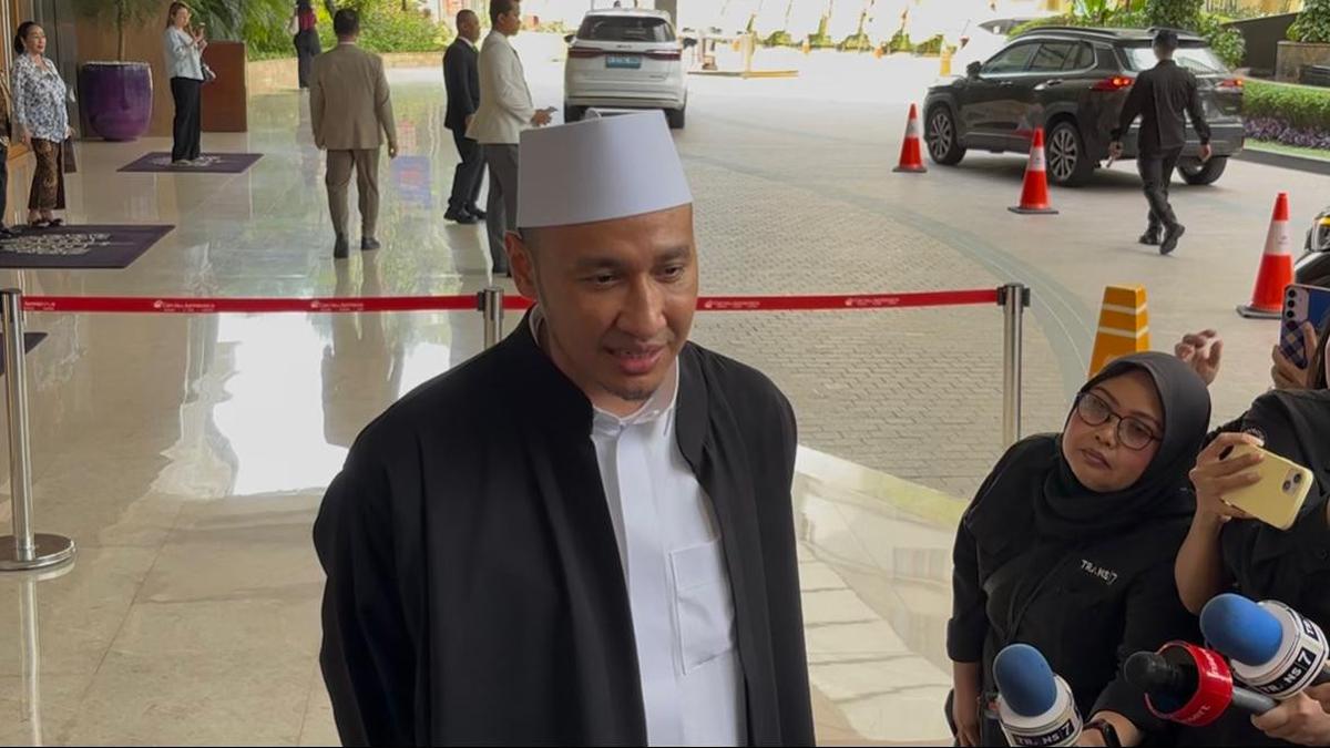 El Rumi dan Syifa Hadju Resmi Menikah, Habib Usman Ungkap Momen Khidmat Akad Nikah